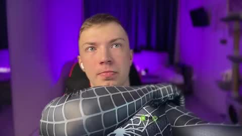 Snapshot of iron__chapman chatting on 02.12.26 Iron online show from 02.12.26