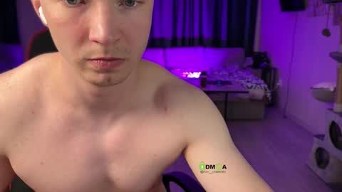 Snapshot of iron__chapman chatting on 02.13.26 Iron online show from 02.13.26