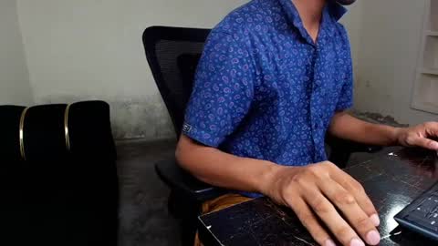 Naveed online show from 07.12.26