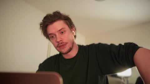 Sam online show from 10.25.25