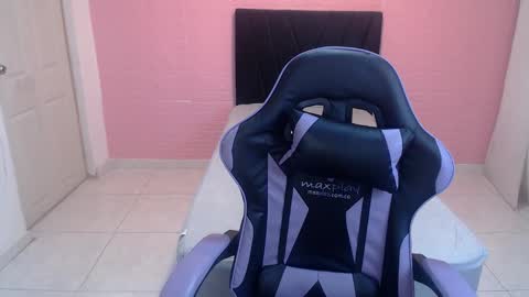 isa393887 online show from 02.21.26