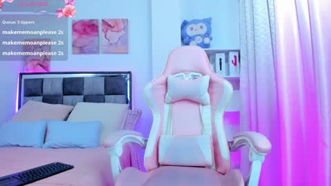 Snapshot of isa7_ chatting on 02.13.26 Isabella online show from 02.13.26