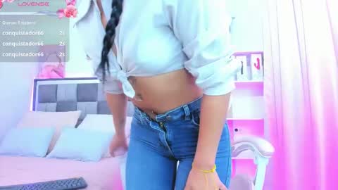 Snapshot of isa7_ chatting on 02.21.26 Isabella online show from 02.21.26