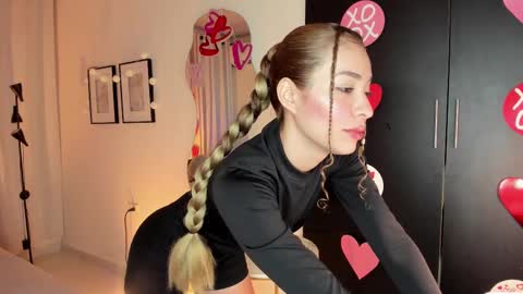 isa_____ online show from 02.27.25