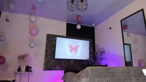 isa_____ online show from 03.09.25