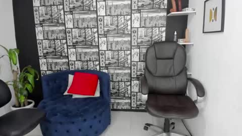 Isa and Natasha online show from 02.25.25