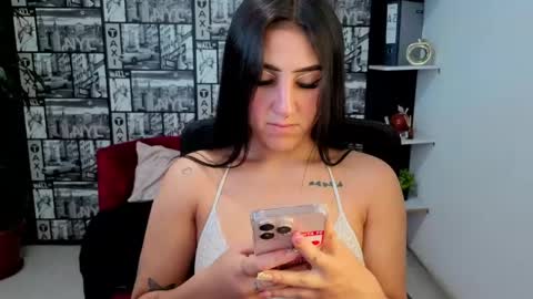 Isa and Natasha online show from 05.22.26