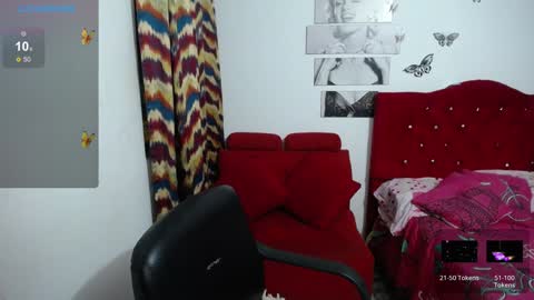 Snapshot of isa_bella___ chatting on 01.30.25 Isa online show from 01.30.25