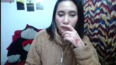 Snapshot of isa_bella___ chatting on 09.23.25 Isa online show from 09.23.25