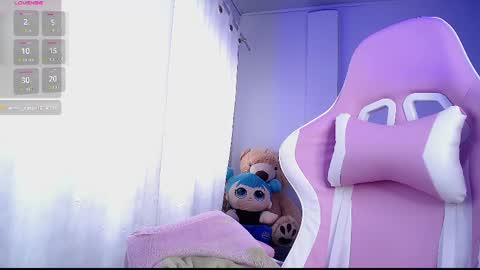 Snapshot of isa_emeralds chatting on 02.23.25 Isabella online show from 02.23.25