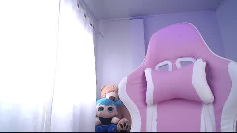 Snapshot of isa_emeralds chatting on 02.25.25 Isabella online show from 02.25.25