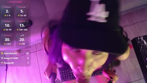 Snapshot of isa_hall chatting on 02.19.25 Isabella Hall online show from 02.19.25