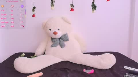 Snapshot of isa_laurentt chatting on 02.15.25 Isabella Laurentt  online show from 02.15.25