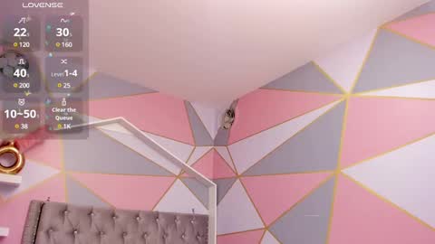    online show from 02.04.25