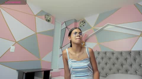    online show from 02.06.25