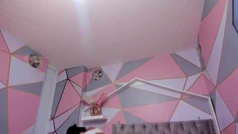    online show from 02.11.25