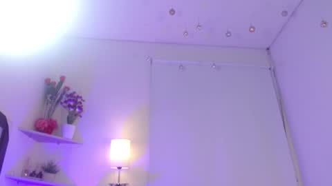 Isabel online show from 11.24.25