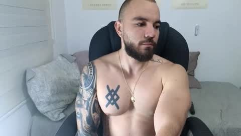 Isaac carter online show from 10.16.25