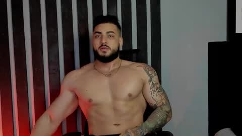 Snapshot of isaac_connor1 chatting on 11.28.25 Isaac online show from 11.28.25