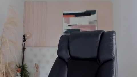 isaac_cryston online show from 10.23.25