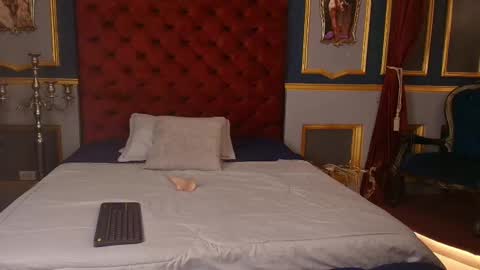 isaac_grimm online show from 12.17.25