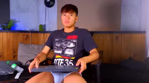 isaac_grimm online show from 03.19.26