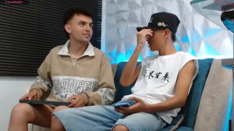 Isaac tan online show from 12.15.25