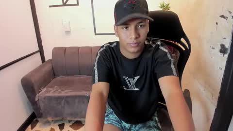 IsaacBlack  online show from 09.27.25