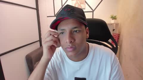 IsaacBlack  online show from 09.28.25