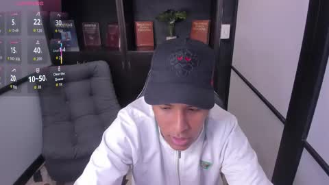 IsaacBlack  online show from 10.11.25