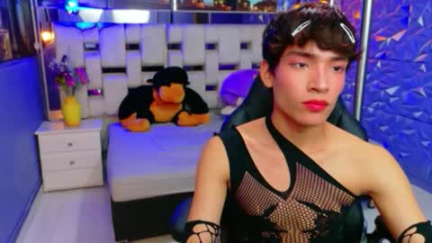 isaacnova online show from 04.02.26