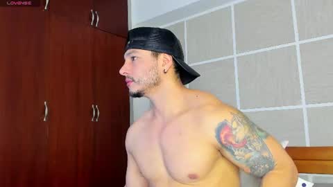 Isaac Surez online show from 06.22.26