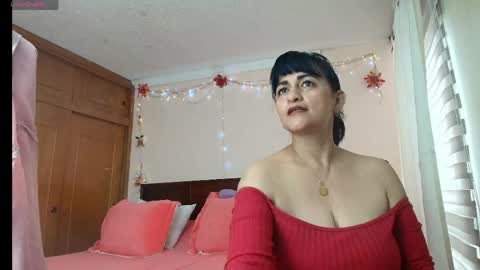 Isabeel Sofia online show from 05.22.26
