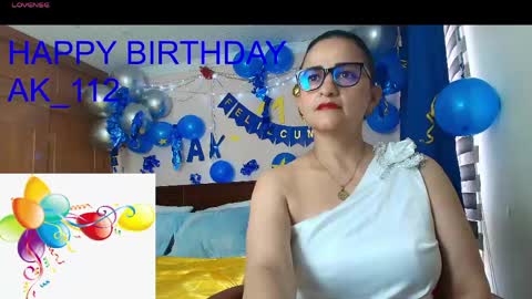 Isabeel Sofia online show from 05.23.26