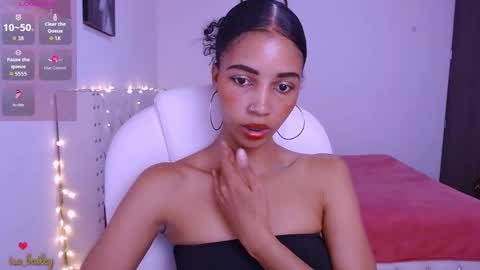 Snapshot of isabel_bailey chatting on 02.23.26 isabel online show from 02.23.26