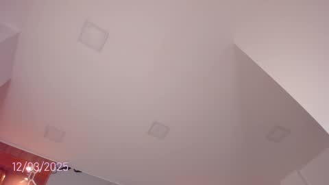 Isabel online show from 03.12.25