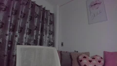 Snapshot of isabela_duran chatting on 11.08.25 isabela duran online show from 11.08.25