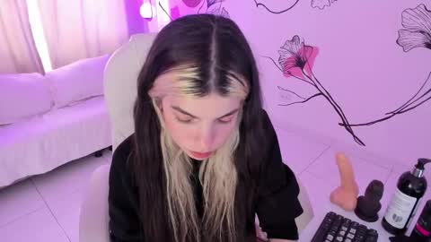 isabela_fiorelli online show from 10.30.25