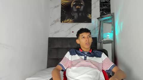 Snapshot of isabela_lux chatting on 11.28.25 Isabella online show from 11.28.25