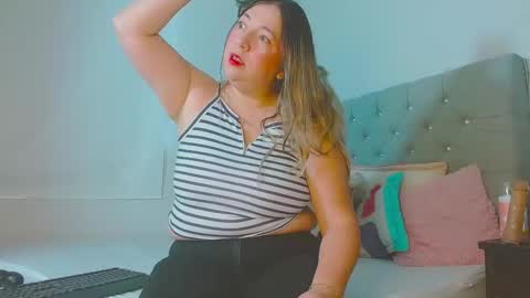 Snapshot of isabela_rossse1 chatting on 01.11.26 isabela online show from 01.11.26