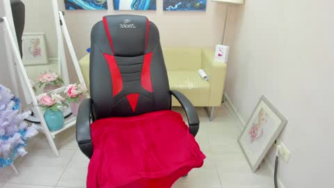 Isabela online show from 01.12.25