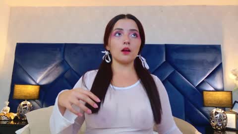 IsabelaCampbell online show from 04.13.26