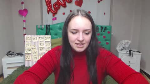 IsabelBlackberry online show from 10.10.25
