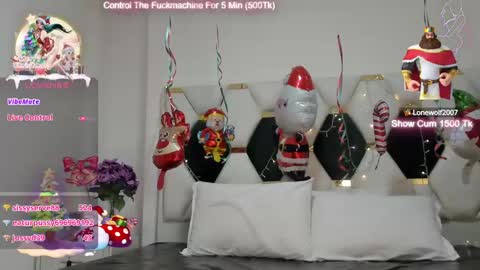 Snapshot of isabella_coronado chatting on 12.28.24 Isabella Coronado online show from 12.28.24