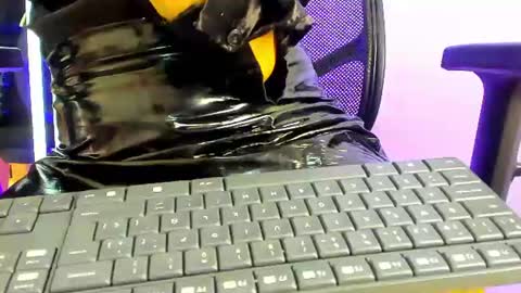 ISABELLA online show from 06.15.26