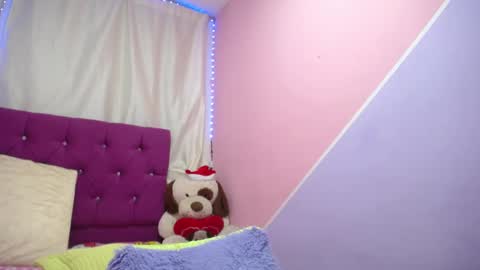 Snapshot of isabella_nice_ chatting on 01.13.25 abby online show from 01.13.25
