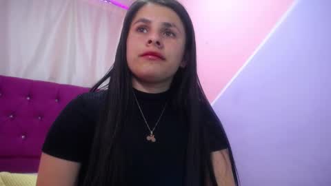 Snapshot of isabella_nice_ chatting on 01.22.25 abby online show from 01.22.25