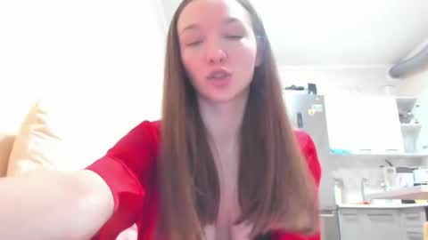 Snapshot of isabella_noir88 chatting on 10.29.25 Isabella Noir online show from 10.29.25