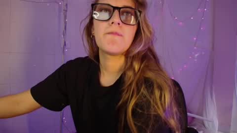 Isabella Rros online show from 02.16.26