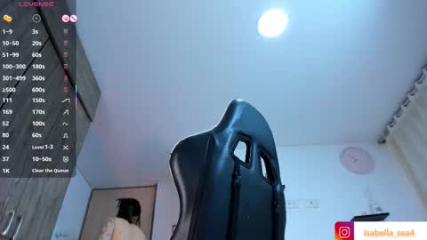 Snapshot of isabella_sea chatting on 09.15.25 Isabella Sea online show from 09.15.25